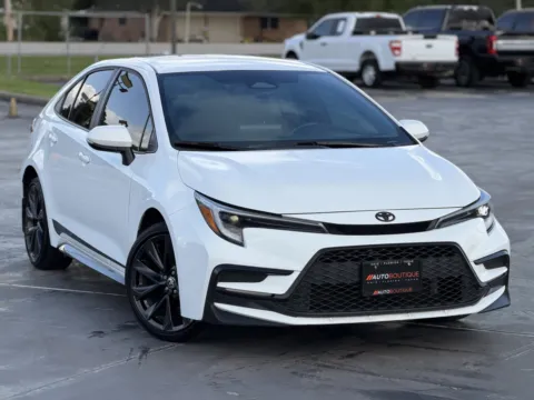 Photos of 2023 Toyota COROLLA SE for sale in Alvin, TX at Auto Boutique Texas
