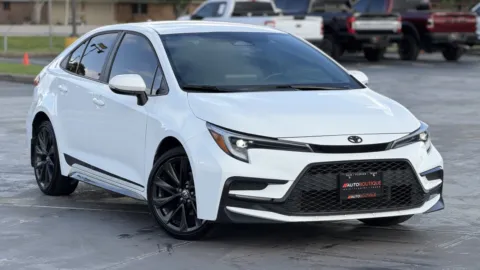 White 2023 Toyota COROLLA SE for sale in Alvin, TX