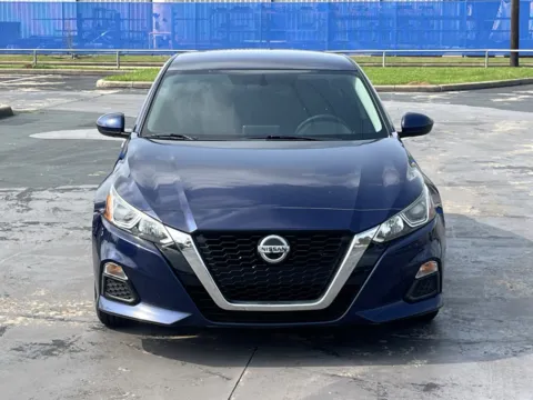 More photos of 2020 Nissan Altima 2.5 S at Auto Boutique Texas, TX