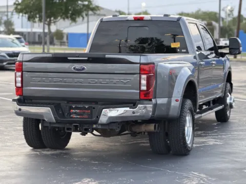 More photos of 2022 Ford Super Duty F-350 DRW LARIAT at Auto Boutique Texas, TX