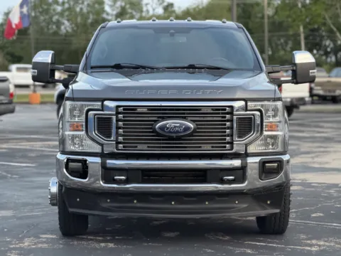 Another view of 2022 Ford Super Duty F-350 DRW LARIAT for sale in Alvin, TX at Auto Boutique Texas