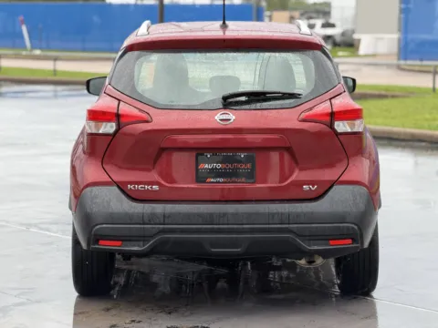 More photos of 2019 Nissan Kicks SV at Auto Boutique Texas, TX