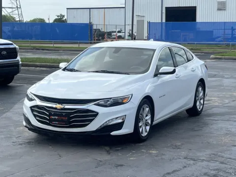 Another view of 2020 Chevrolet Malibu LT for sale in Alvin, TX at Auto Boutique Texas