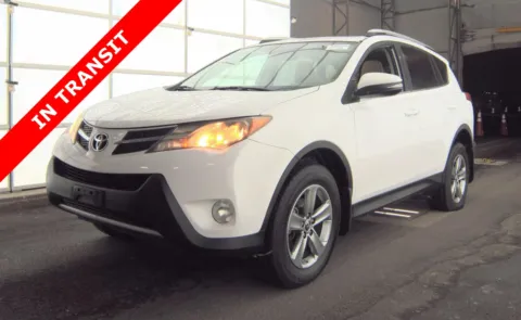 White 2015 Toyota RAV4 XLE for sale in Alvin, TX