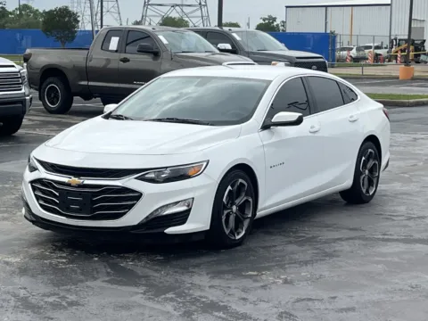 Another view of 2022 Chevrolet Malibu LT for sale in Alvin, TX at Auto Boutique Texas