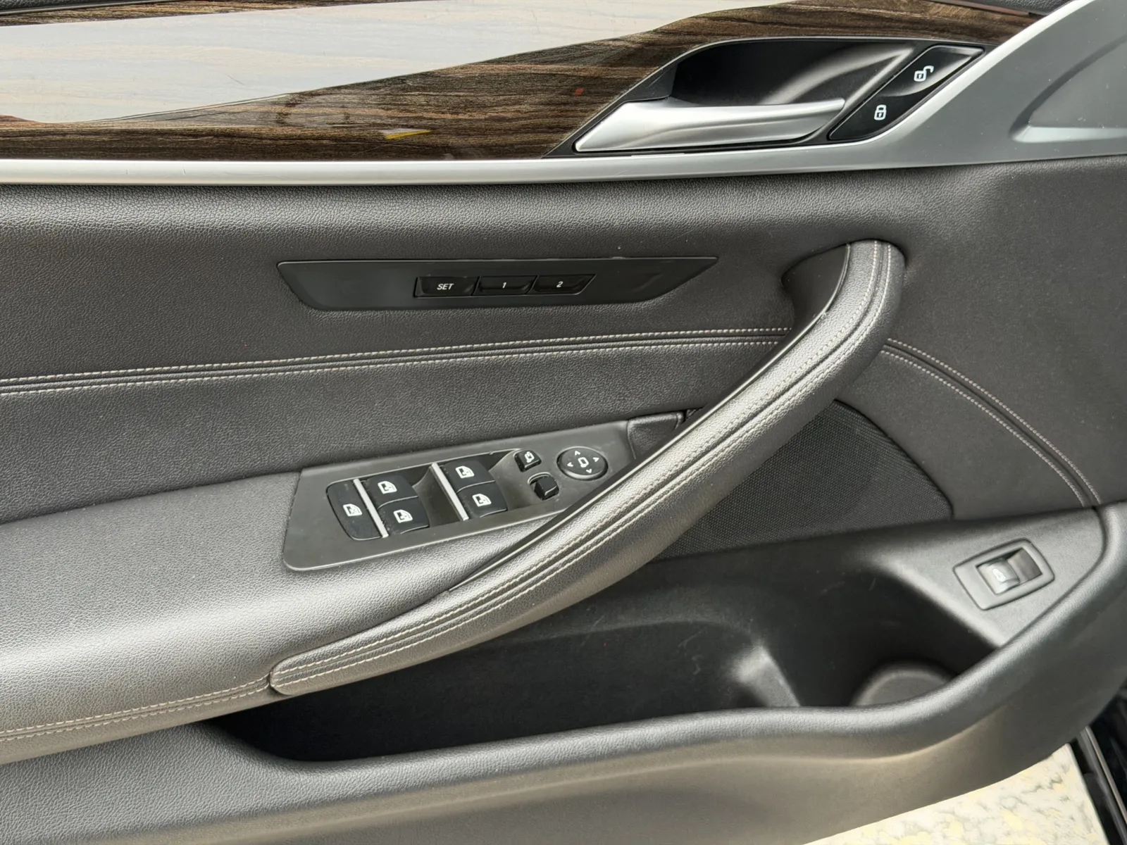 2021 BMW 5 Series 530i - Photo 25