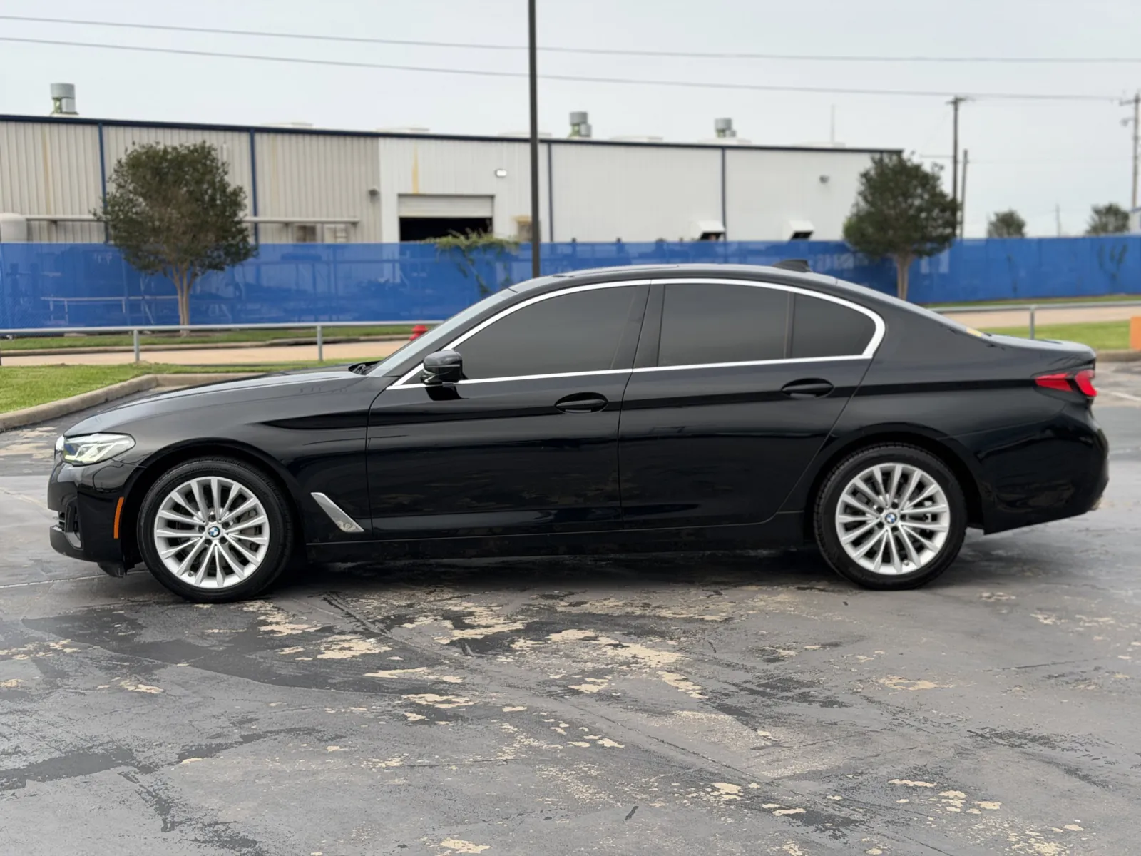 2021 BMW 5 Series 530i - Photo 9