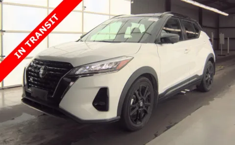 White 2021 Nissan Kicks SR for sale in Alvin, TX