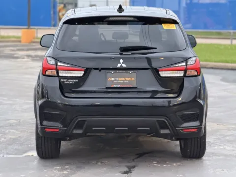 More photos of 2022 Mitsubishi Outlander Sport ES at Auto Boutique Texas, TX