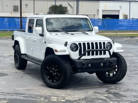 Photos of 2021 JEEP GLADIATOR High Altitude for sale in Alvin, TX at Auto Boutique Texas