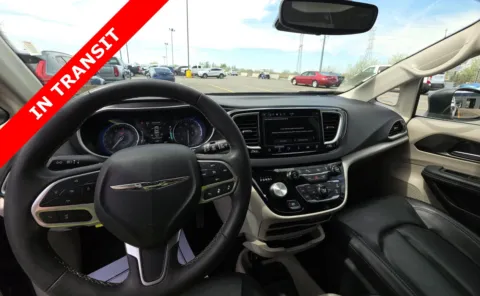 More photos of 2023 Chrysler Pacifica Touring L at Auto Boutique Texas, TX