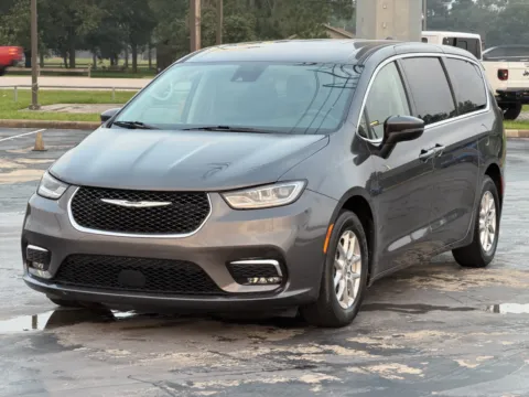 Another view of 2023 Chrysler Pacifica Touring L for sale in Alvin, TX at Auto Boutique Texas