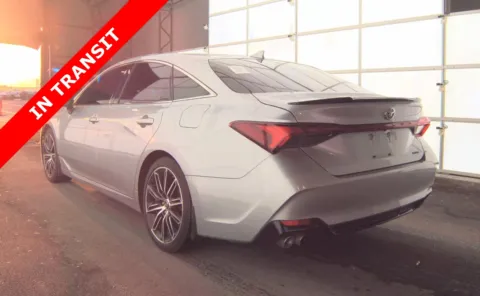 More photos of 2019 Toyota Avalon XSE at Auto Boutique Texas, TX