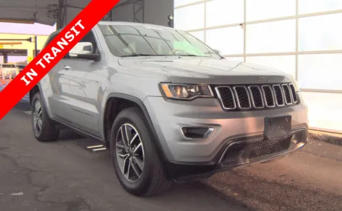 Silver 2020 Jeep Grand Cherokee Limited for sale in Alvin, TX