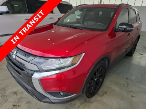 Red 2020 Mitsubishi Outlander LE for sale in Alvin, TX