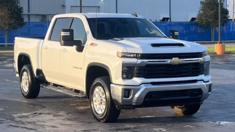 White 2024 CHEVROLET SILVERADO LT for sale in Alvin, TX