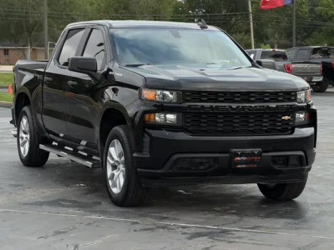 Photos of 2020 Chevrolet Silverado 1500 Custom for sale in Alvin, TX at Auto Boutique Texas