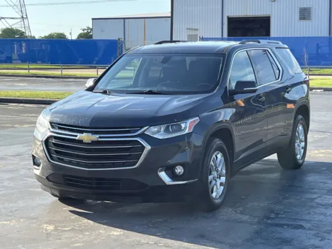 Another view of 2018 Chevrolet Traverse LT Cloth for sale in Alvin, TX at Auto Boutique Texas