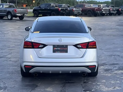 More photos of 2020 Nissan Altima 2.5 S at Auto Boutique Texas, TX
