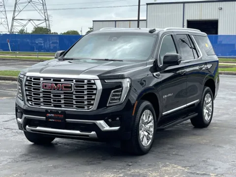 Another view of 2025 GMC Yukon Denali for sale in Alvin, TX at Auto Boutique Texas