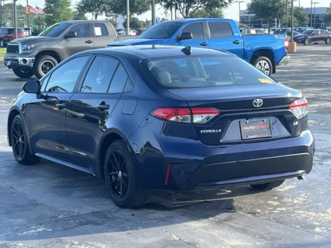More photos of 2022 Toyota Corolla LE at Auto Boutique Texas, TX