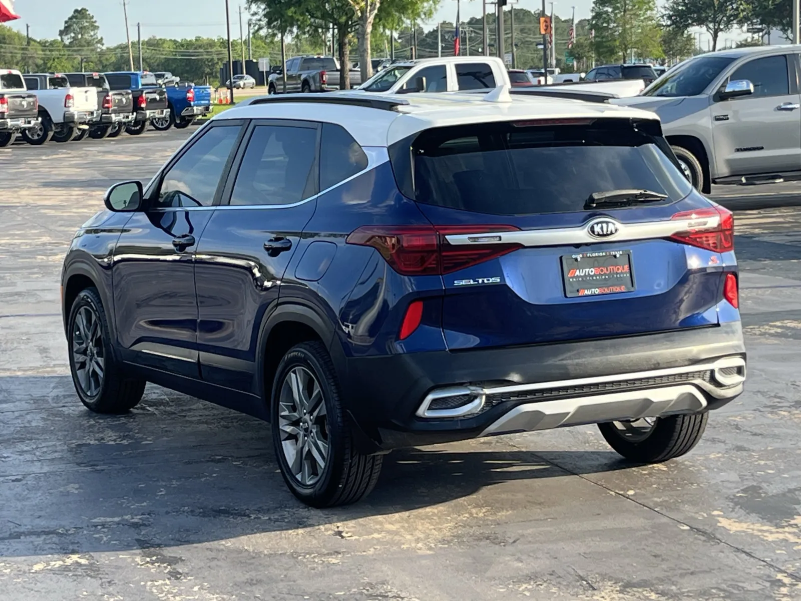 2021 Kia Seltos S - Photo 6