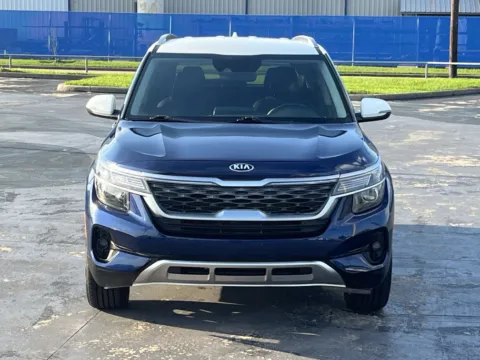 More photos of 2021 Kia Seltos S at Auto Boutique Texas, TX