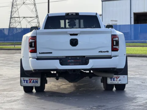 More photos of 2024 Ram 3500 Laramie at Auto Boutique Texas, TX