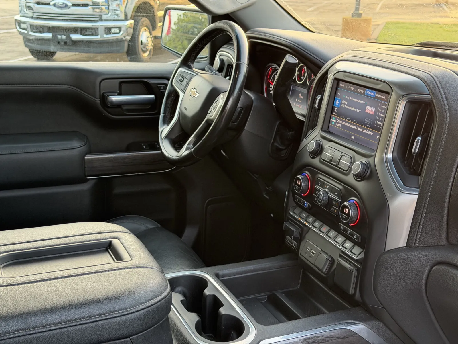 Chevrolet Silverado photo 12