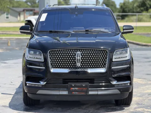 More photos of 2020 Lincoln Navigator L Reserve at Auto Boutique Texas, TX