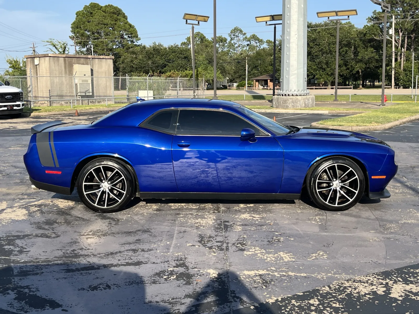 Dodge Challenger photo 10