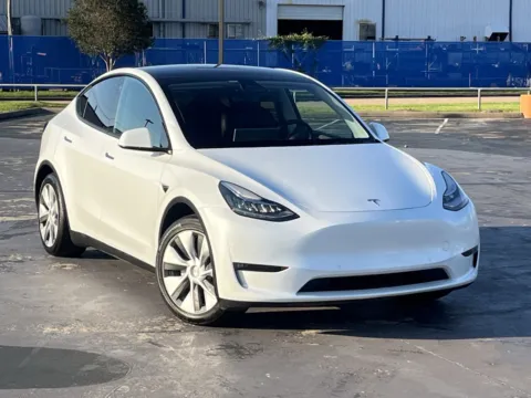 Photos of 2022 Tesla Model Y Long Range for sale in Alvin, TX at Auto Boutique Texas