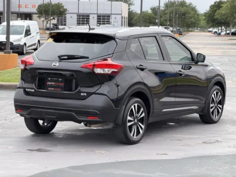 More photos of 2019 Nissan Kicks SR at Auto Boutique Texas, TX