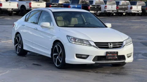 White 2013 Honda Accord Sdn EX-L for sale in Alvin, TX