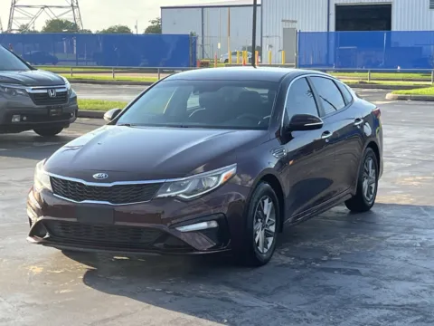 Another view of 2019 Kia Optima LX for sale in Alvin, TX at Auto Boutique Texas