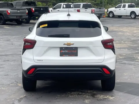 More photos of 2025 Chevrolet Trax LS at Auto Boutique Texas, TX