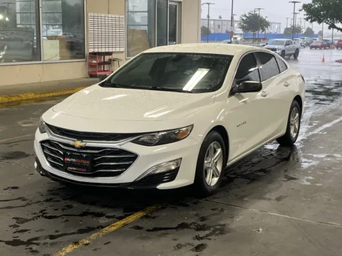 Another view of 2019 Chevrolet Malibu LS for sale in Alvin, TX at Auto Boutique Texas