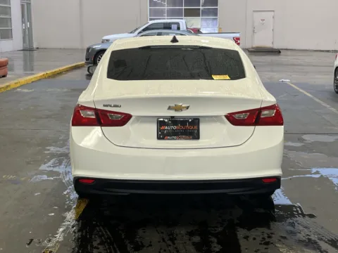 More photos of 2019 Chevrolet Malibu LS at Auto Boutique Texas, TX