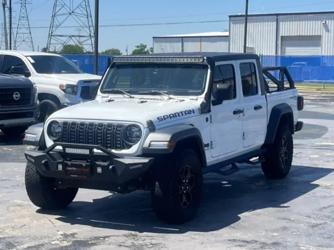 Another view of 2024 JEEP GLADIATOR Sport for sale in Alvin, TX at Auto Boutique Texas