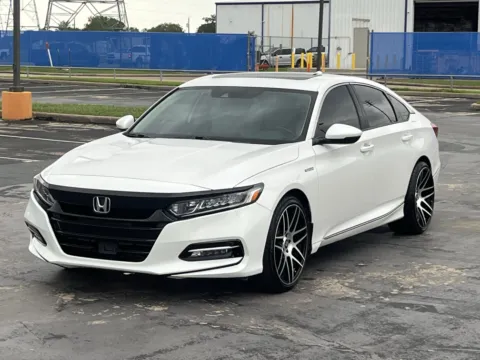 Another view of 2019 Honda Accord Hybrid EX-L for sale in Alvin, TX at Auto Boutique Texas