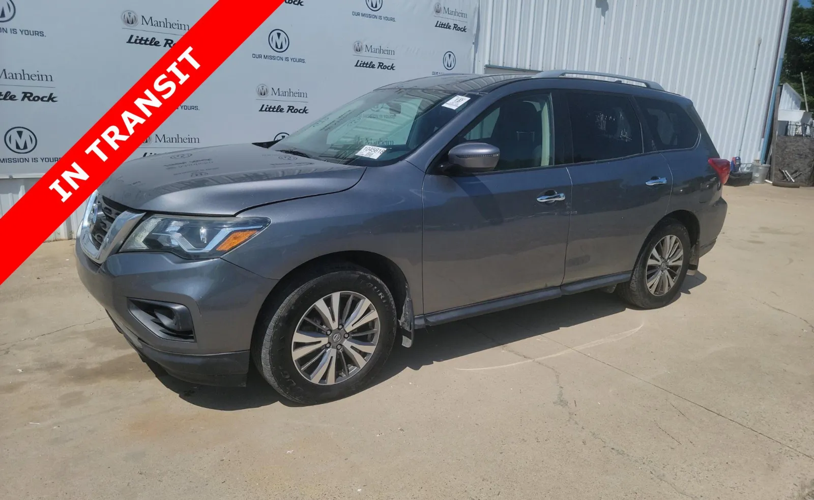 2020 Nissan Pathfinder S
