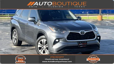 Gray 2024 Toyota Highlander XLE for sale in Alvin, TX