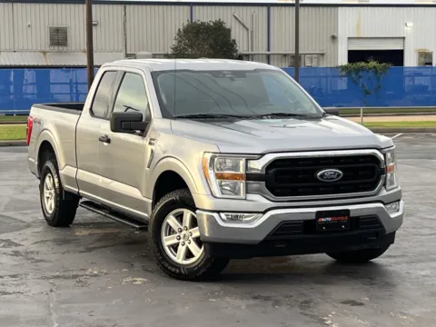 Photos of 2021 Ford F-150 XLT for sale in Alvin, TX at Auto Boutique Texas