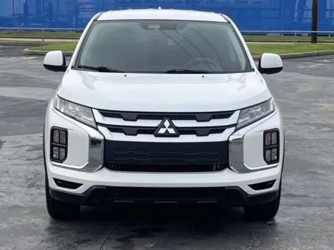 More photos of 2021 Mitsubishi Outlander Sport S at Auto Boutique Texas, TX