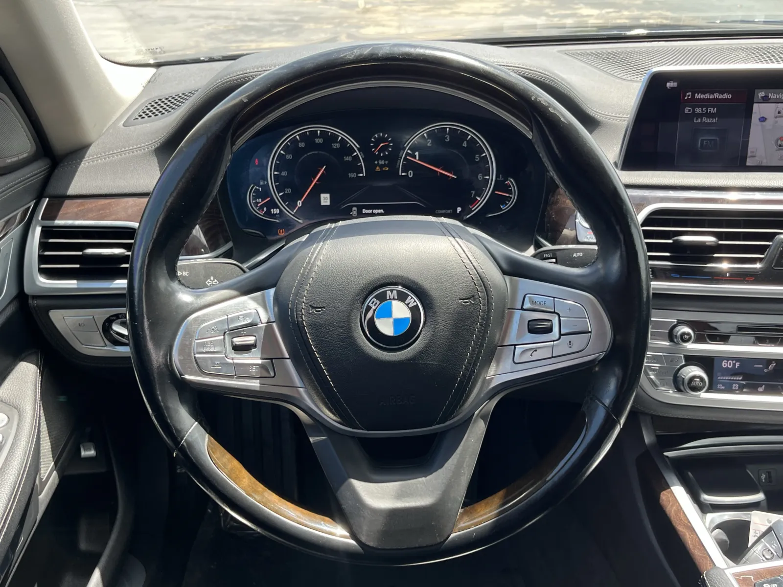 BMW 7 Series photo 20