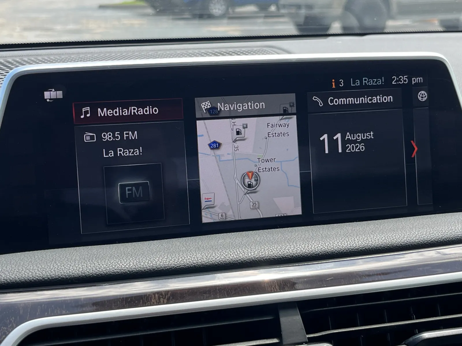 BMW 7 Series photo 6