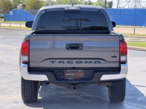 More photos of 2018 Toyota Tacoma TRD Off Road at Auto Boutique Texas, TX