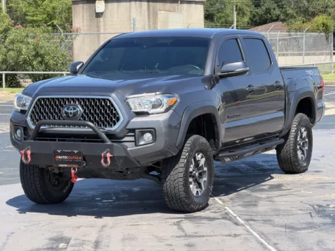 Another view of 2018 Toyota Tacoma TRD Off Road for sale in Alvin, TX at Auto Boutique Texas