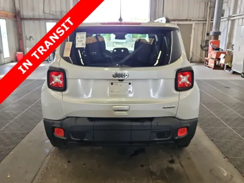 More photos of 2018 Jeep Renegade Latitude at Auto Boutique Texas, TX