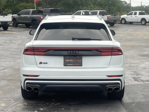 More photos of 2022 Audi SQ8 Premium Plus at Auto Boutique Texas, TX